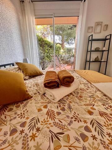 Appartement Avec Jardin Каси Экстерьер фото